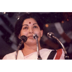 அரசியல் வானில் கலையரசி ஜெயலலிதா